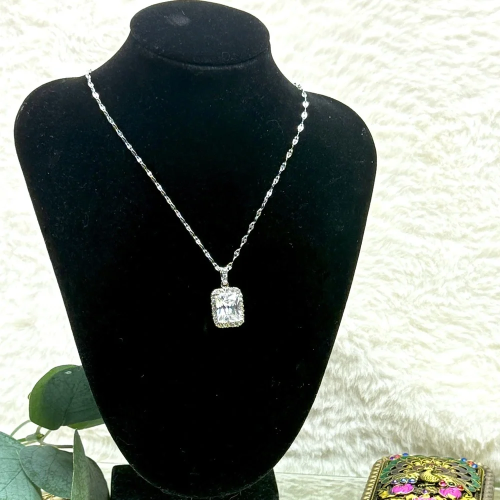 Stainless Steel Chain with Silver Tone Rhinestones Pendant - Picture 1 of 7